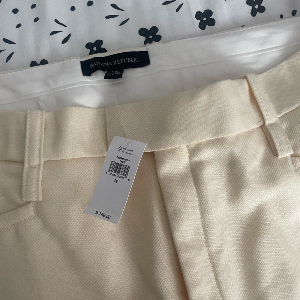 Banana Republic Light Cream Trousers